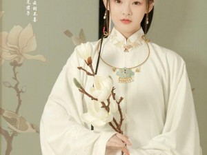 婀娜少女羞岁月，无忧愁云裳展风华