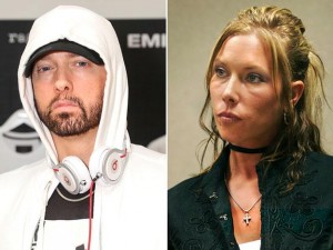 为什么 Eminem 的妻子 Kim 会选择离开他？